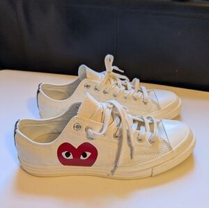 Comme Des Garcons Play x Converse sneakers size 10 in VGUC